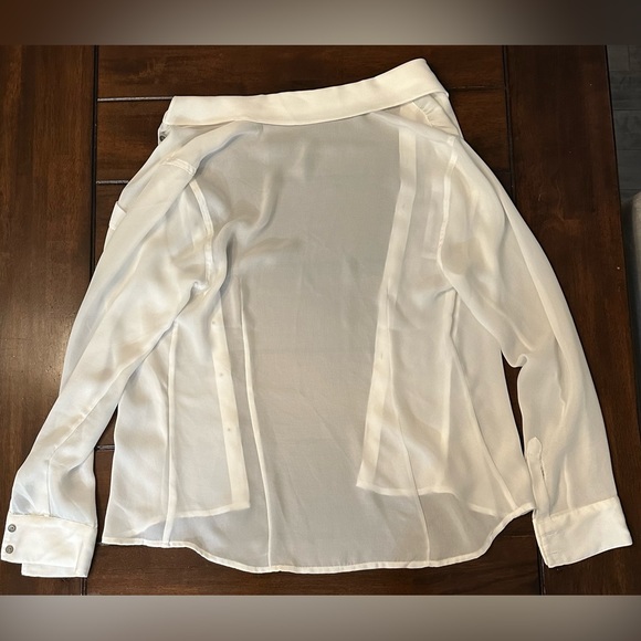 *Closet clear out* Guess sheer white blouse - Picture 3 of 5